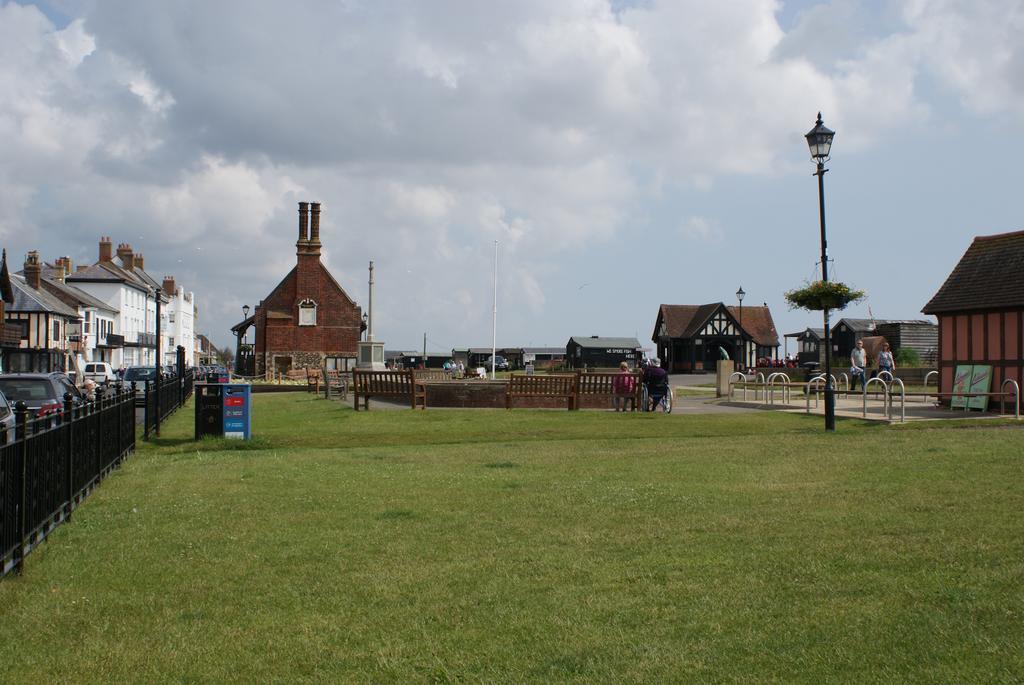 Tirah Guest House Aldeburgh Eksteriør bilde